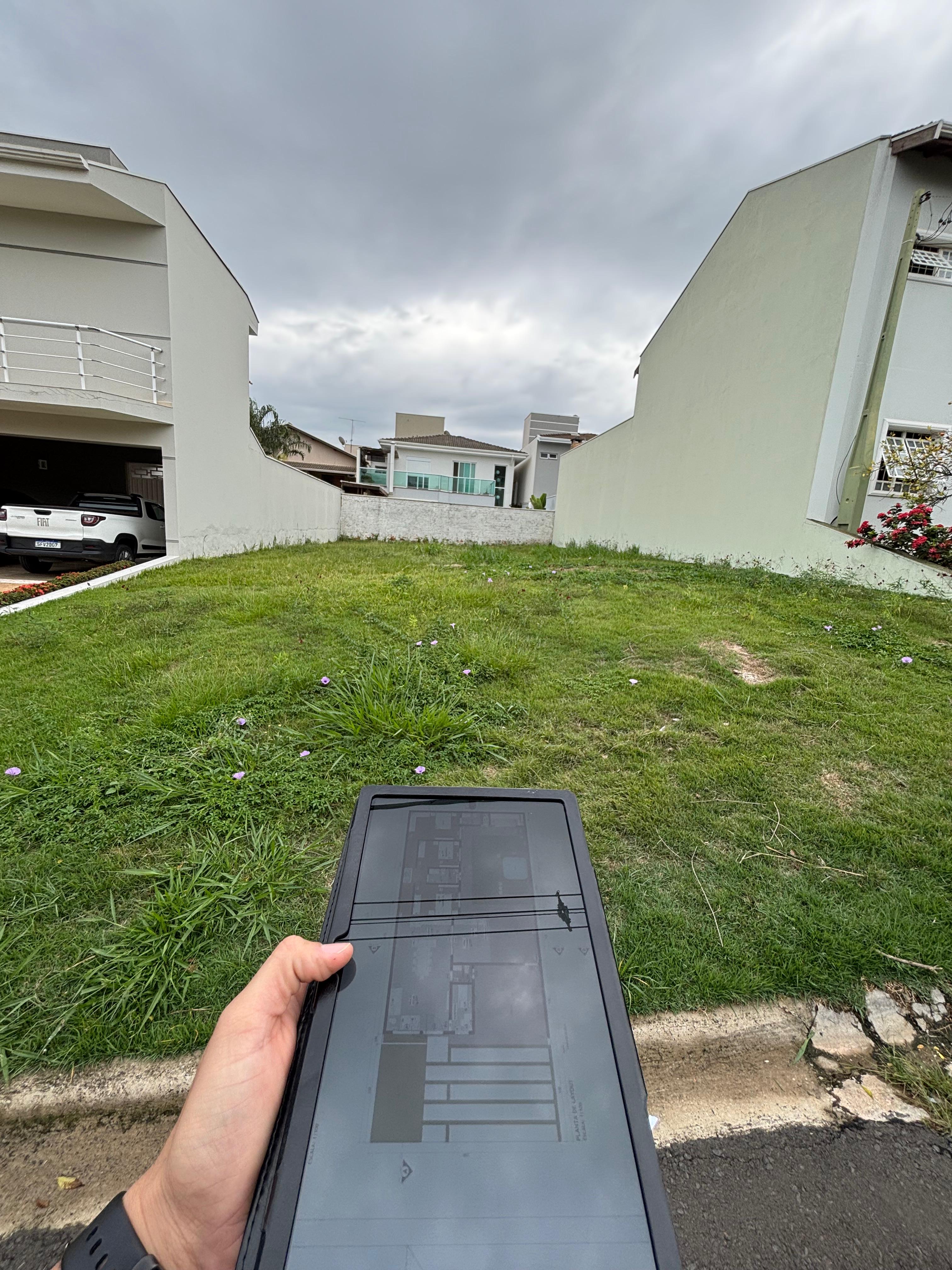Terreno em condomínio fechado em Campinas ou Indaiatuba para construção residencial